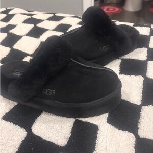 UGG Black Women's Slippers